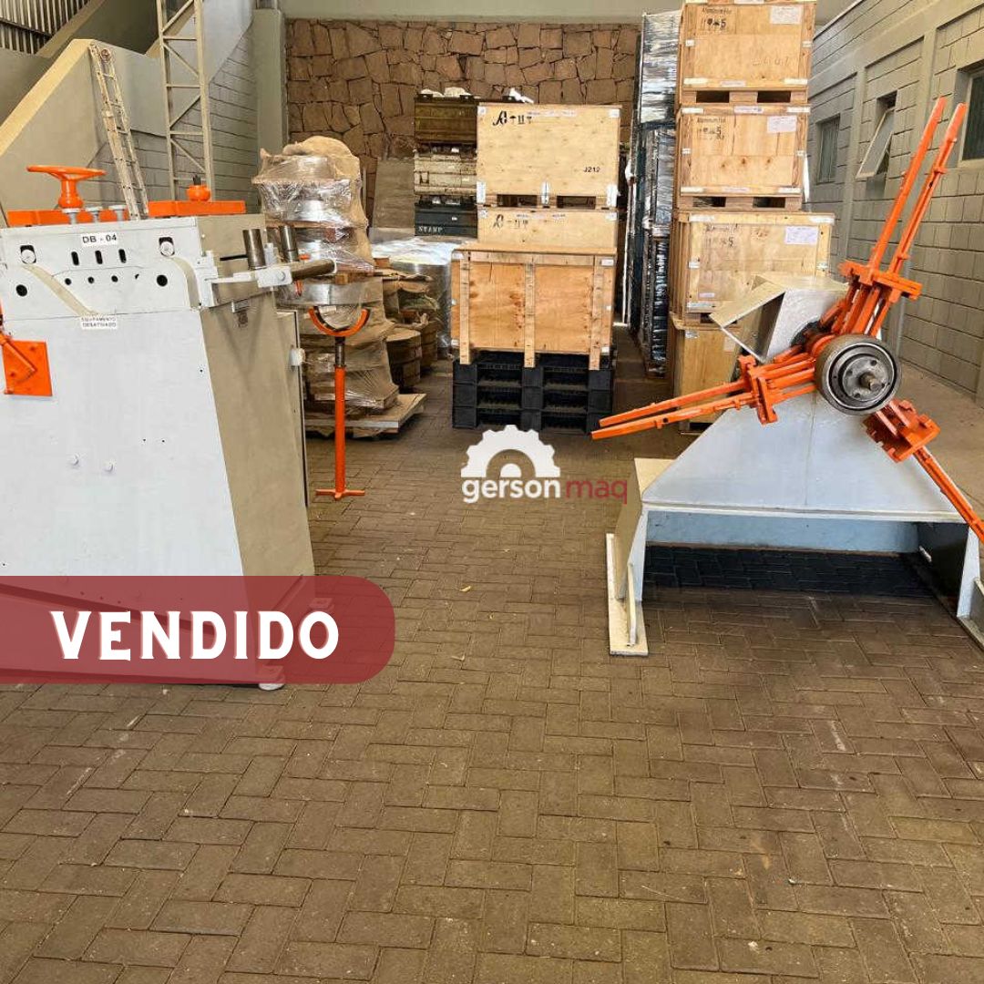 DESBOBINADOR E ENDIREITADOR PARA CHAPAS